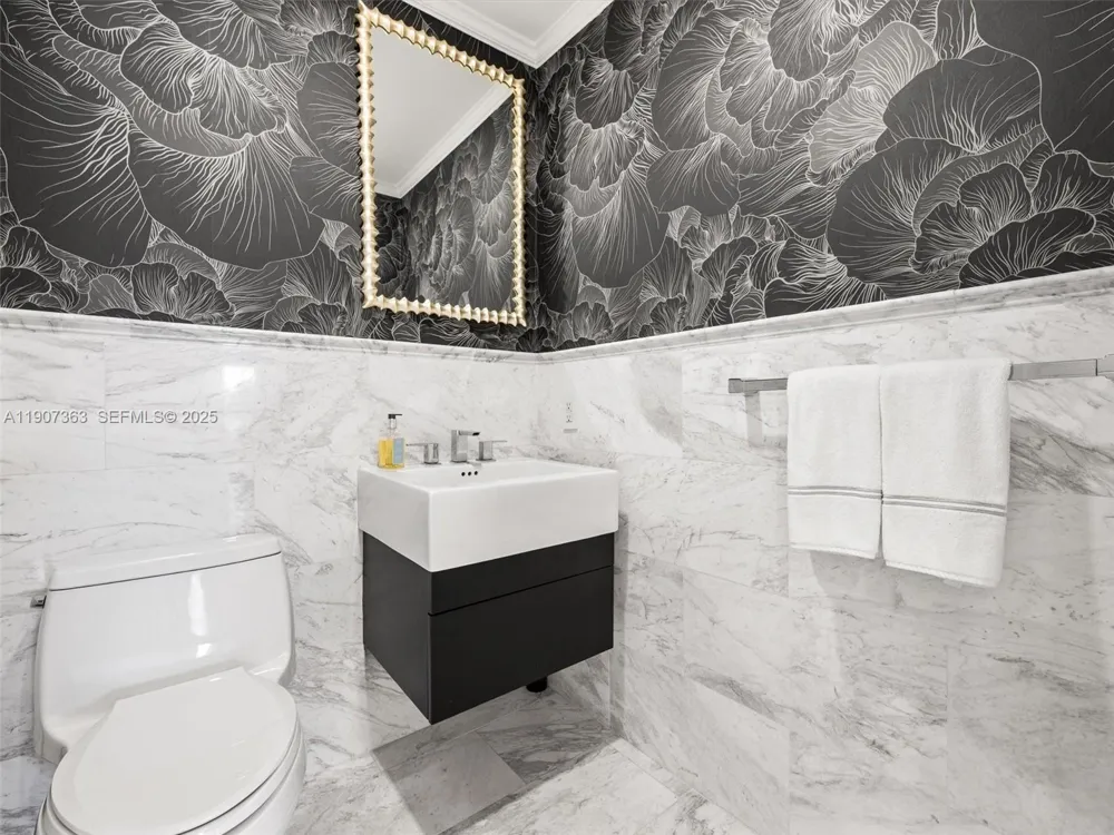 2236 Fisher Island Dr #3306 Miami Beach, FL 33109