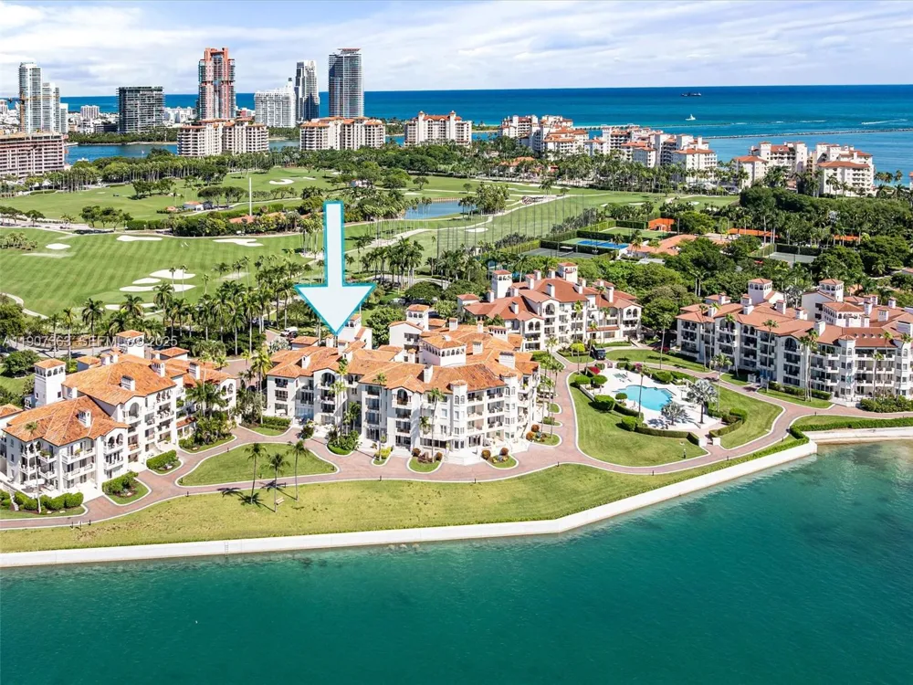 2236 Fisher Island Dr #3306 Miami Beach, FL 33109