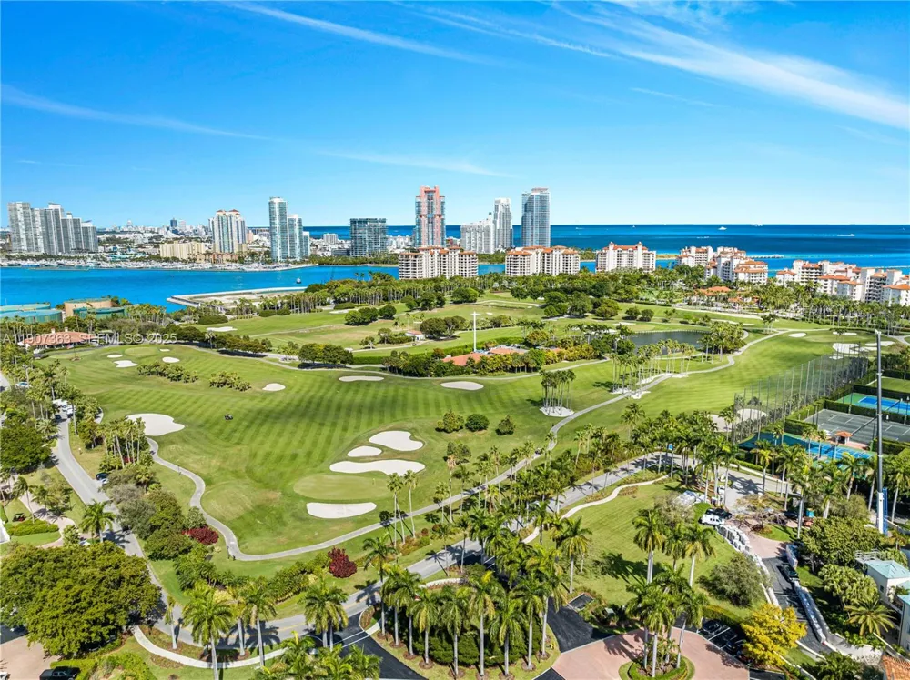 2236 Fisher Island Dr #3306 Miami Beach, FL 33109