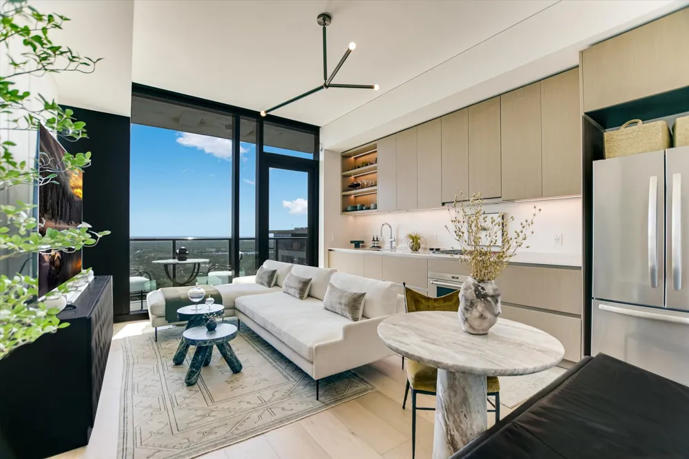 610 Davis Street #2607 Austin, TX 78701