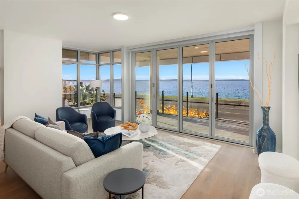1250 Alki Avenue SW #2A Seattle, WA 98116