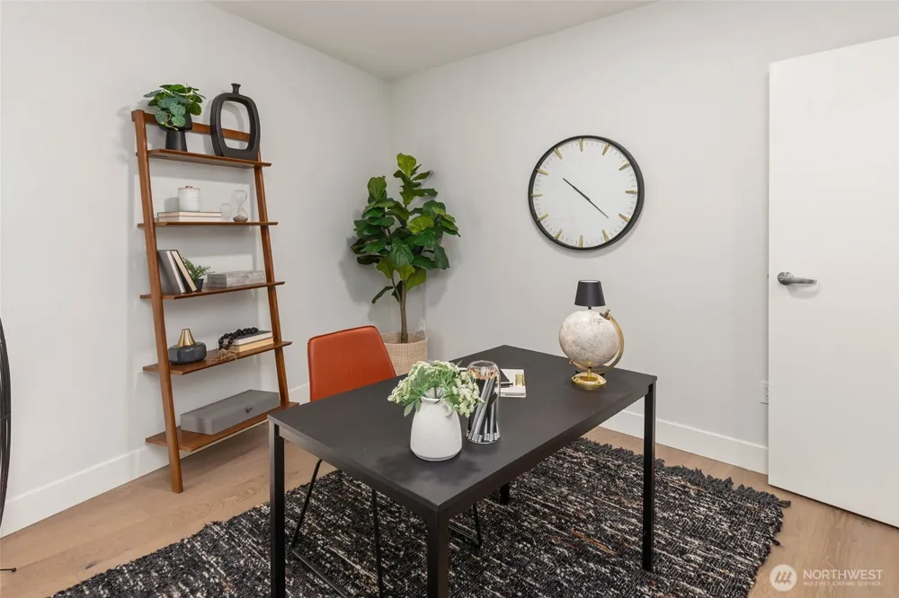 1250 Alki Avenue SW #2A Seattle, WA 98116