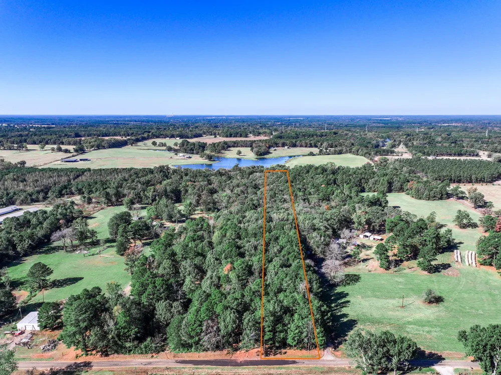 County Road 4105 Daingerfield, TX 75638