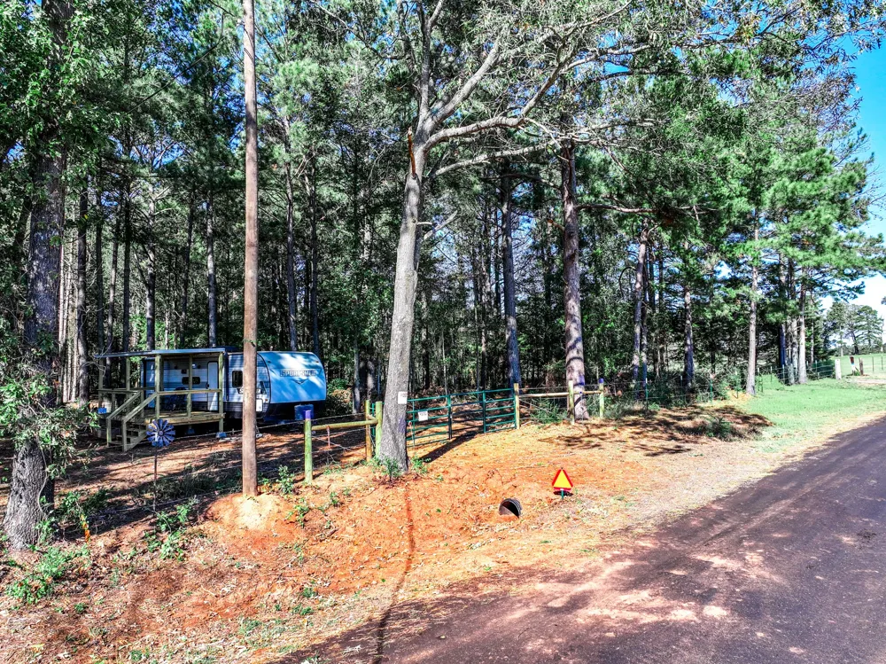 County Road 4105 Daingerfield, TX 75638