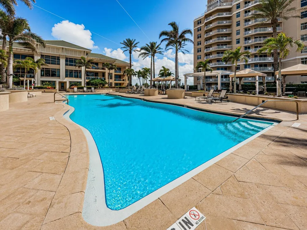 11 BAYMONT STREET #403 Clearwater Beach, FL 33767