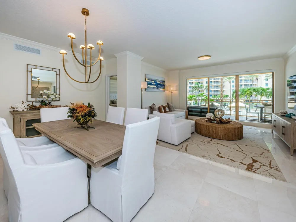 11 BAYMONT STREET #403 Clearwater Beach, FL 33767