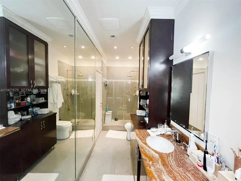20444 NE 34th Ct #12 Aventura, FL 33180