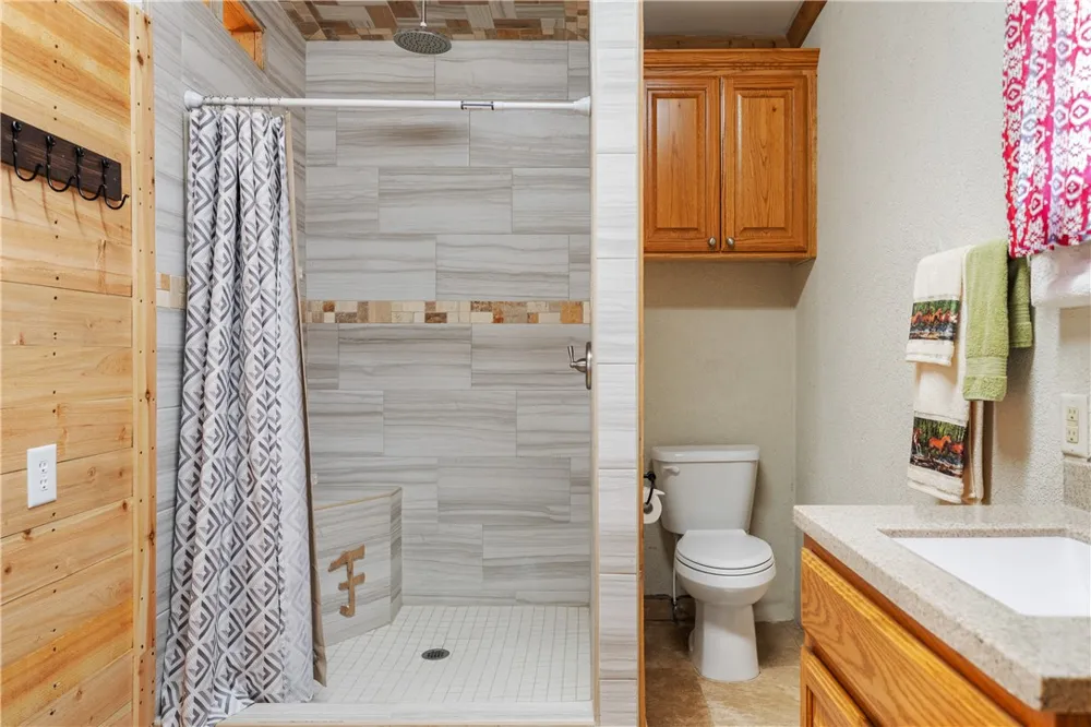6802 CR 103 San Diego, TX 78384