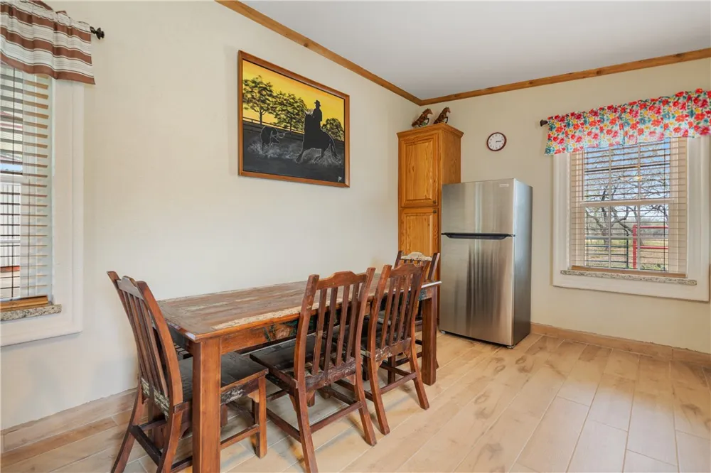 6802 CR 103 San Diego, TX 78384