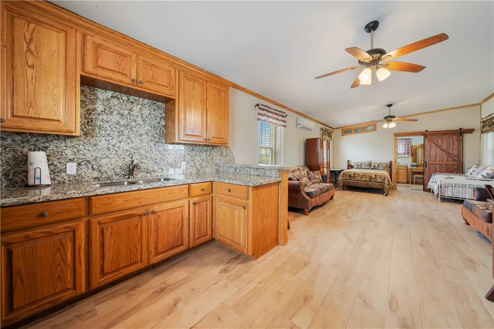6802 CR 103 San Diego, TX 78384