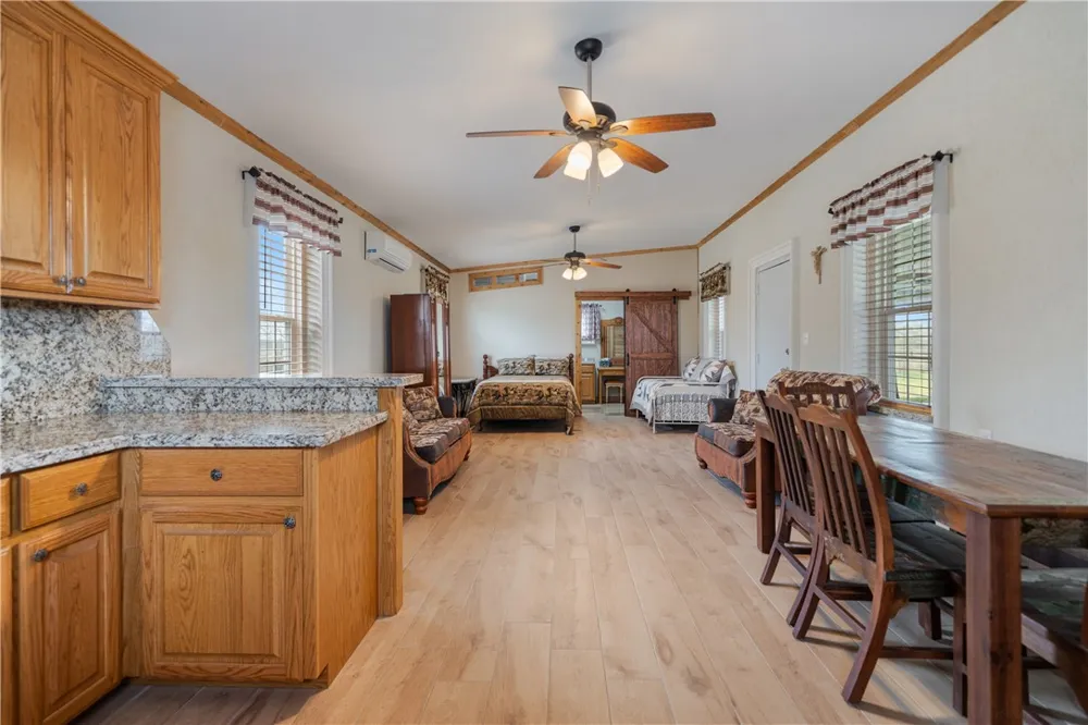 6802 CR 103 San Diego, TX 78384
