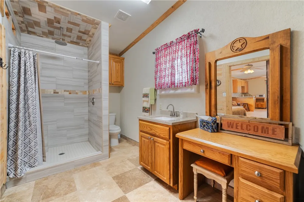 6802 CR 103 San Diego, TX 78384