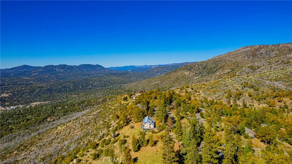 33177 Cascadel Heights Drive North Fork, CA 93643