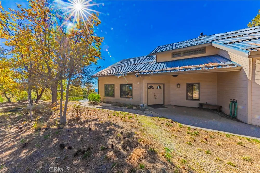 33177 Cascadel Heights Drive North Fork, CA 93643
