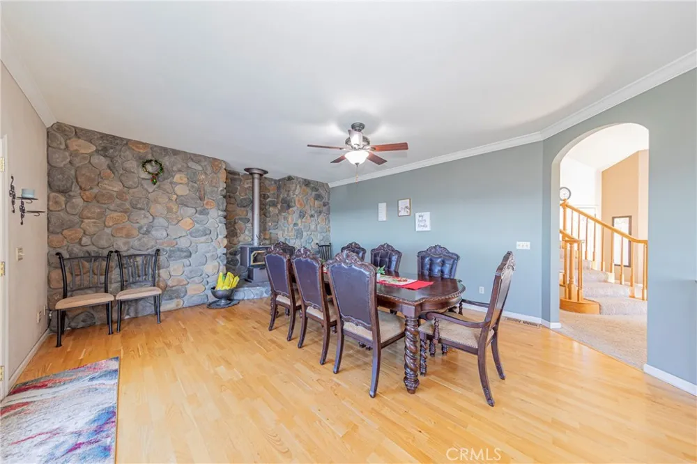 33177 Cascadel Heights Drive North Fork, CA 93643