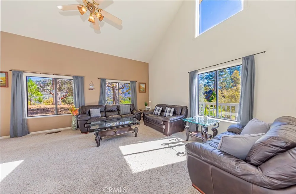 33177 Cascadel Heights Drive North Fork, CA 93643