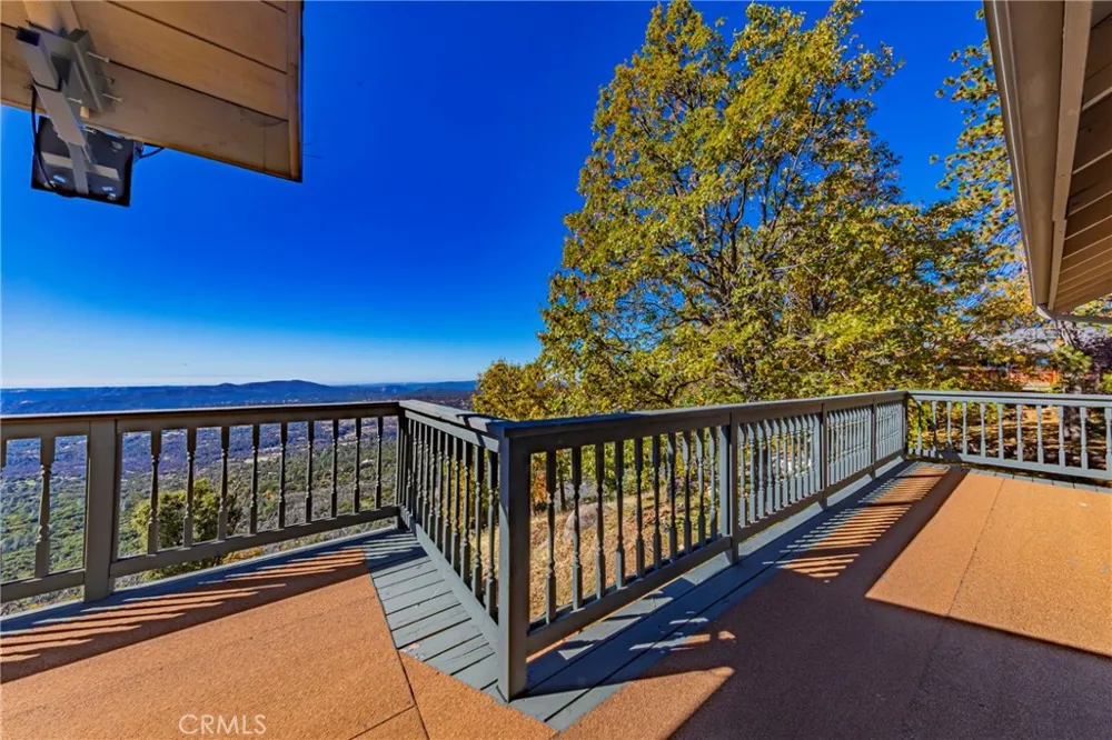 33177 Cascadel Heights Drive North Fork, CA 93643
