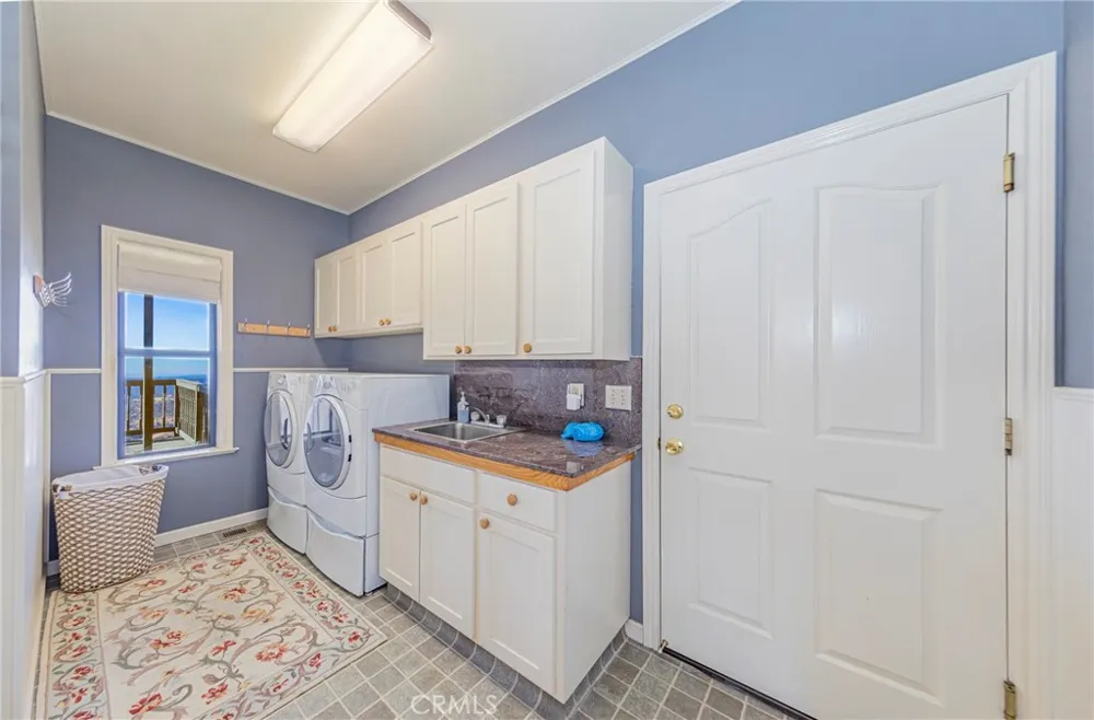 33177 Cascadel Heights Drive North Fork, CA 93643