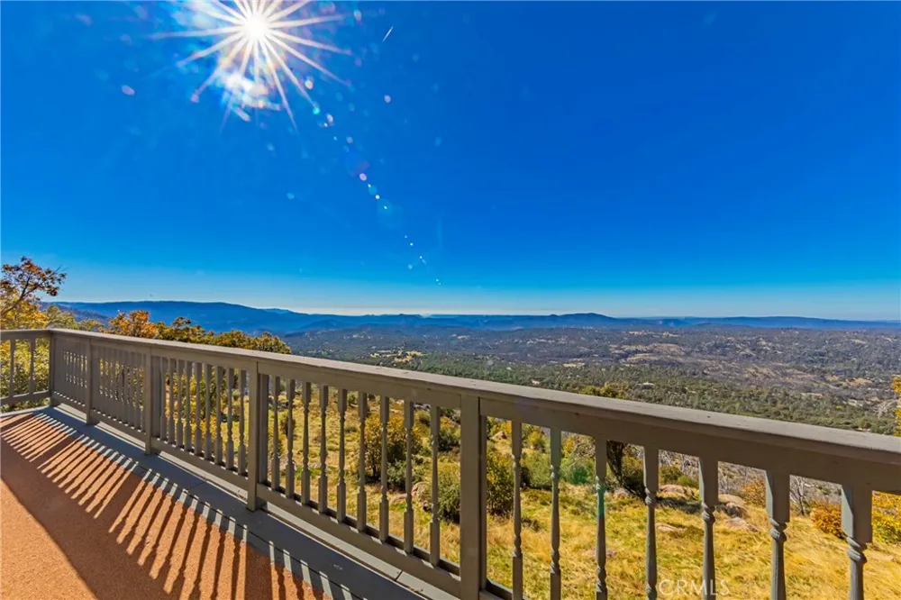 33177 Cascadel Heights Drive North Fork, CA 93643