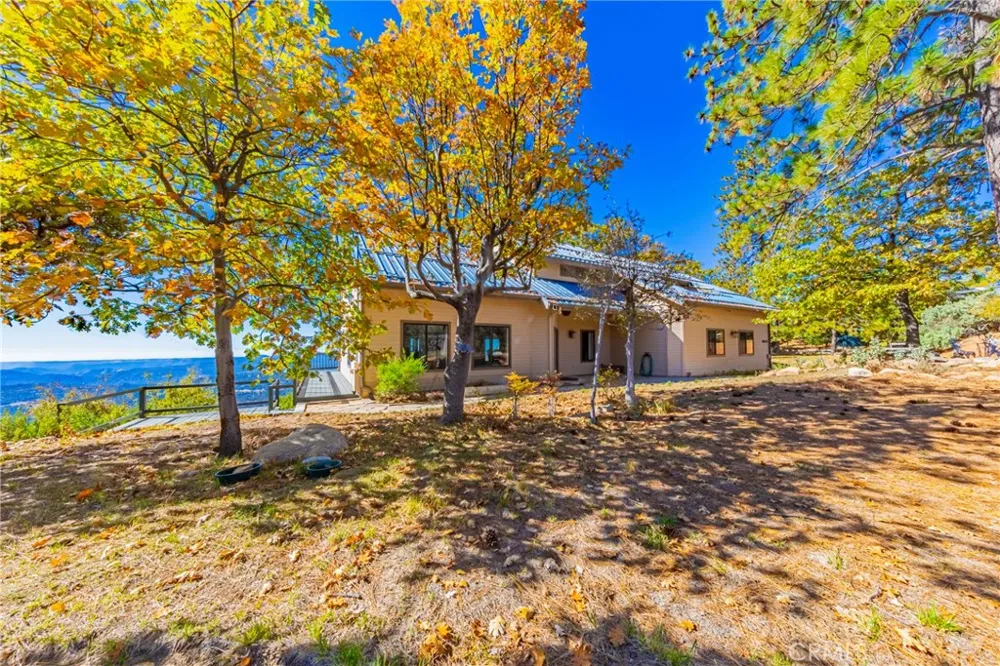 33177 Cascadel Heights Drive North Fork, CA 93643