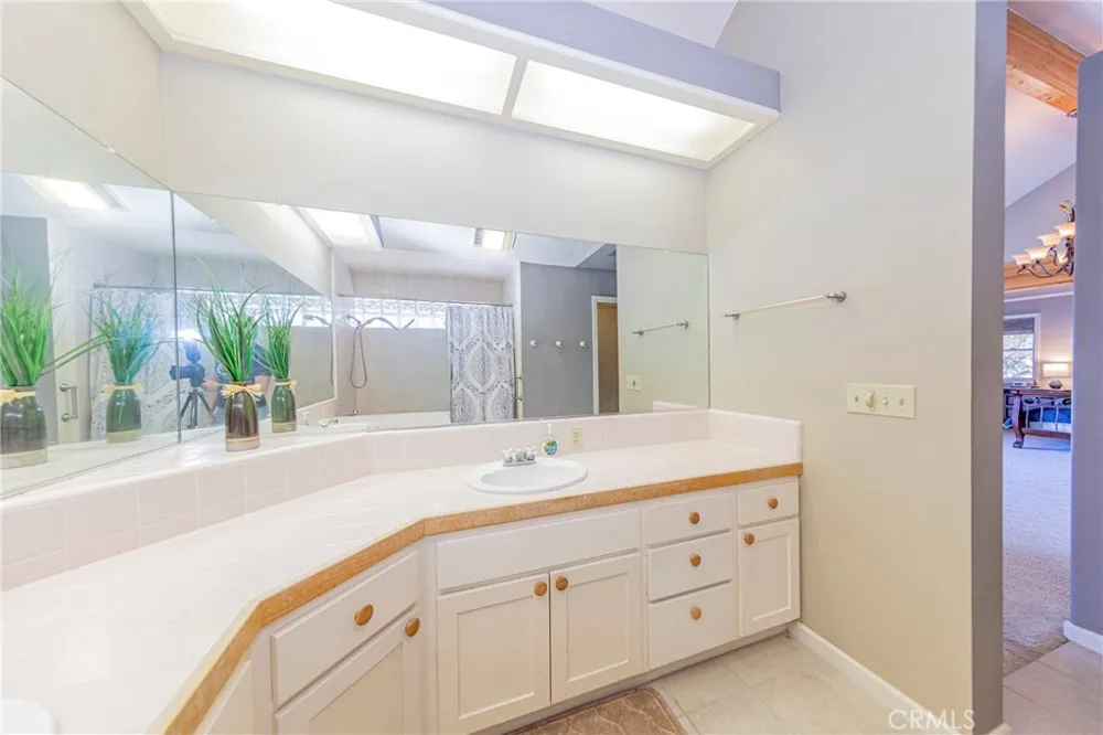 33177 Cascadel Heights Drive North Fork, CA 93643