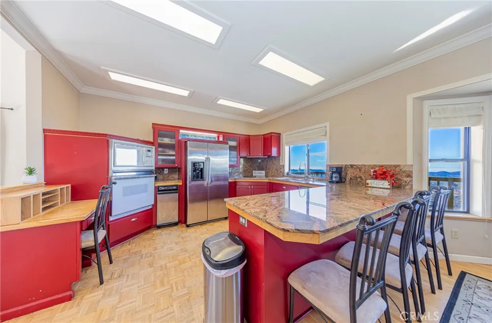 33177 Cascadel Heights Drive North Fork, CA 93643