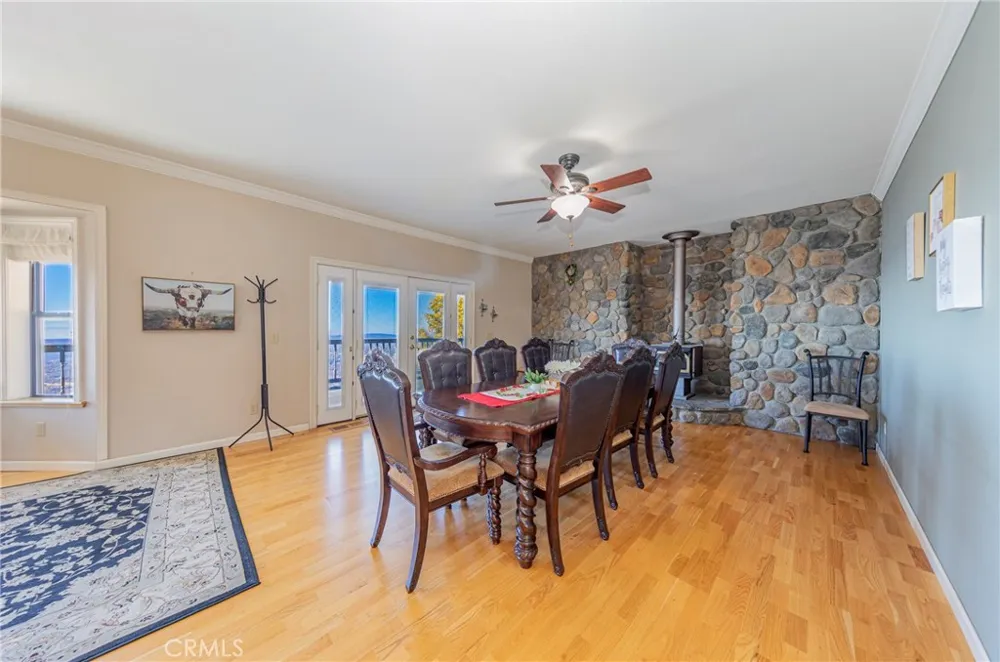 33177 Cascadel Heights Drive North Fork, CA 93643