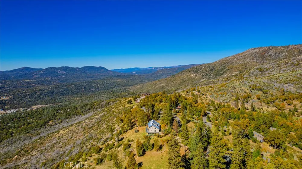 33177 Cascadel Heights Drive North Fork, CA 93643