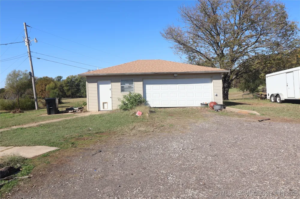 22663 Smith Loop Cameron, OK 74932