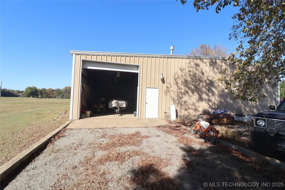 22663 Smith Loop Cameron, OK 74932