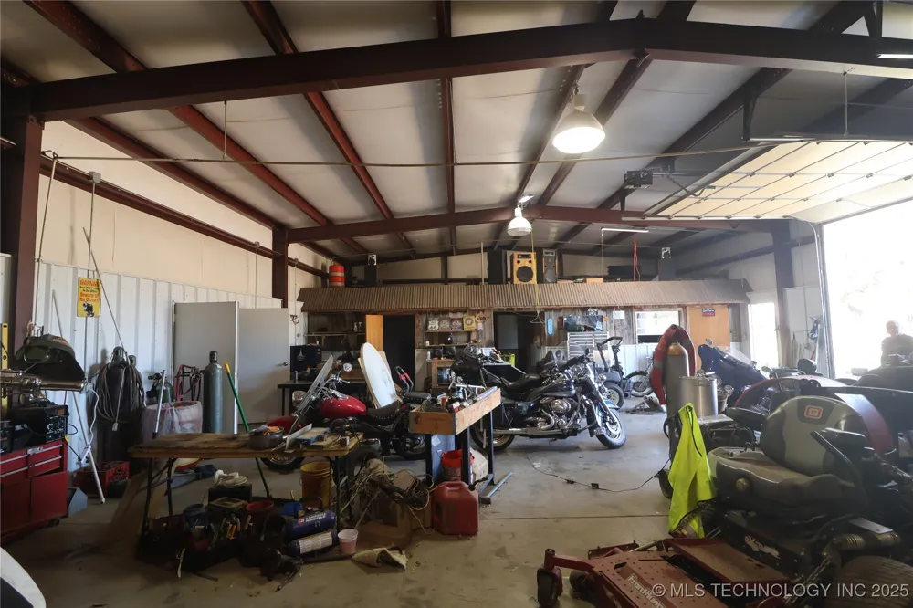 22663 Smith Loop Cameron, OK 74932