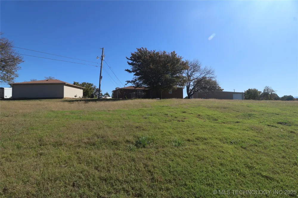 22663 Smith Loop Cameron, OK 74932