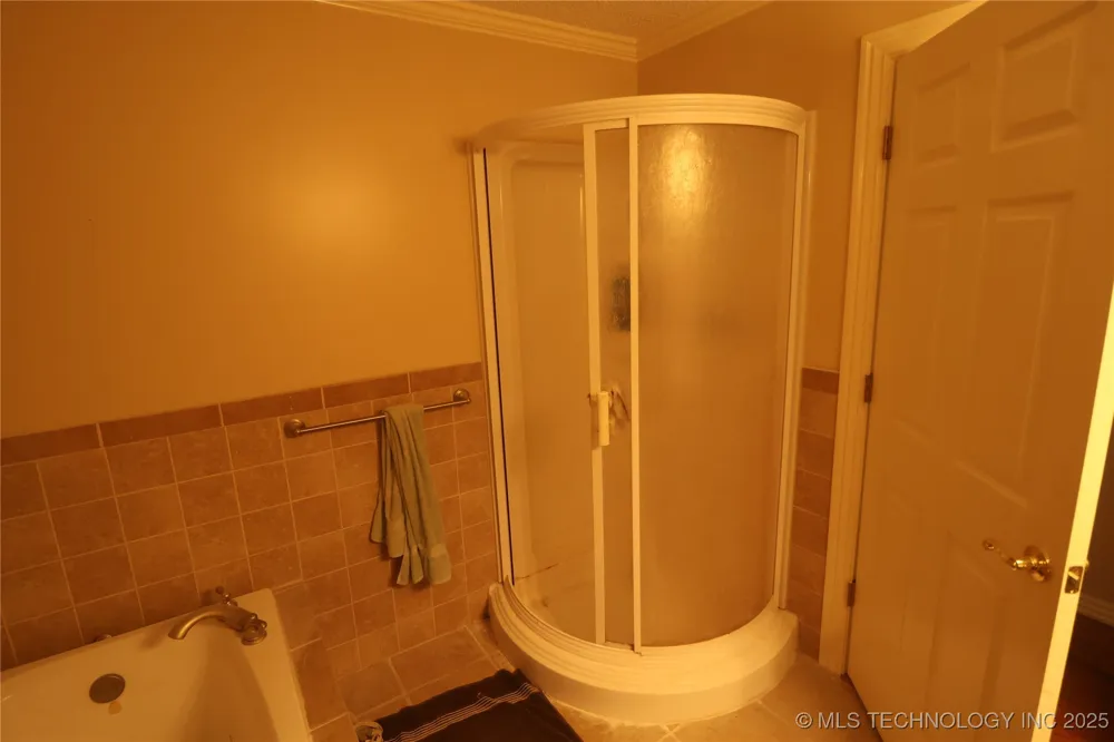 22663 Smith Loop Cameron, OK 74932