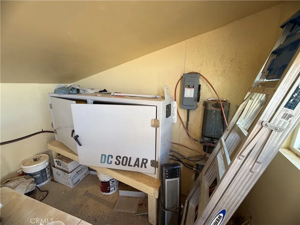 21353 Riverview Hinkley, CA 92347