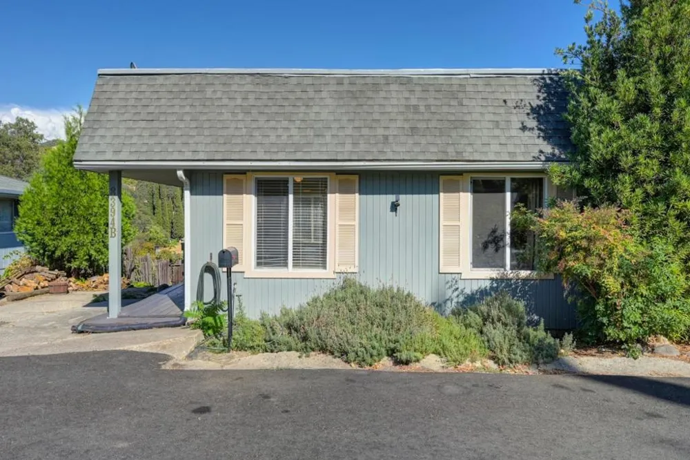 8394 Peek Circle Mokelumne Hill, CA 95245
