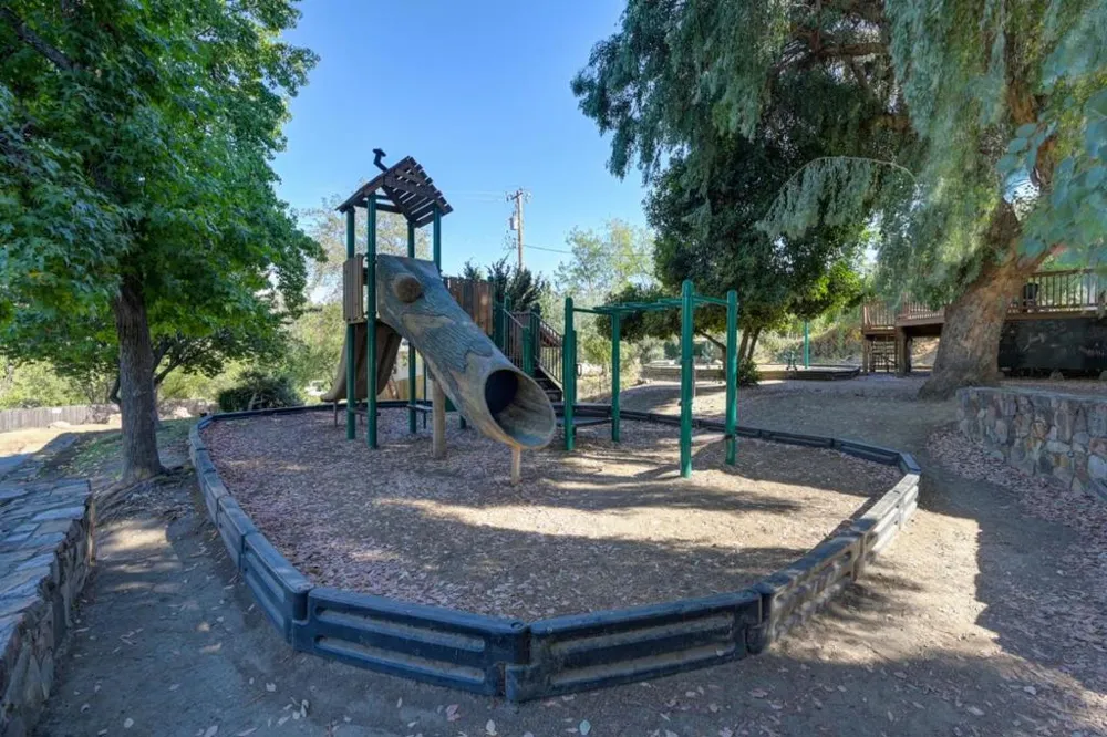 8394 Peek Circle Mokelumne Hill, CA 95245