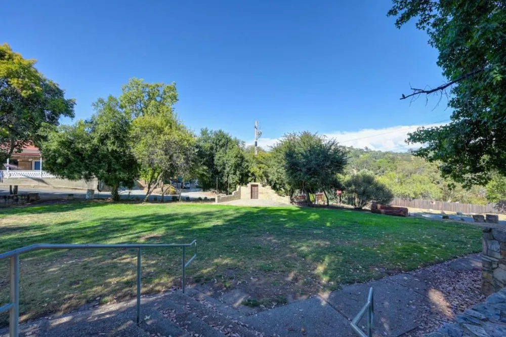 8394 Peek Circle Mokelumne Hill, CA 95245