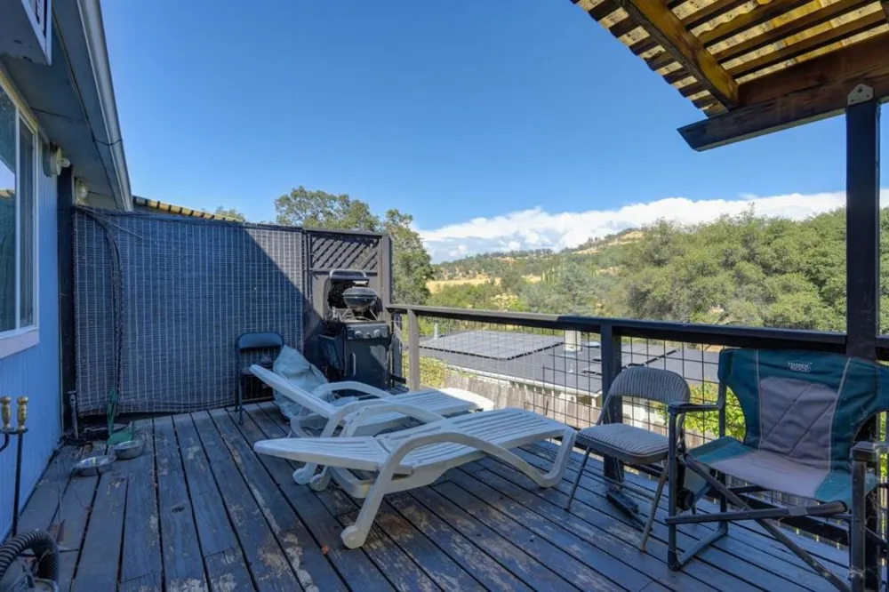 8394 Peek Circle Mokelumne Hill, CA 95245