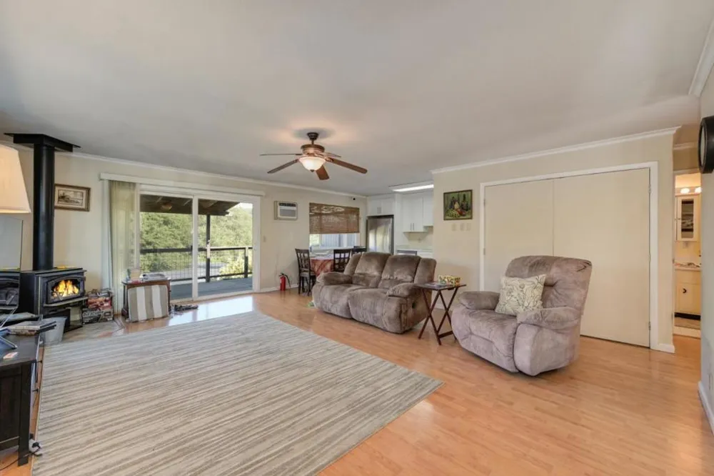 8394 Peek Circle Mokelumne Hill, CA 95245