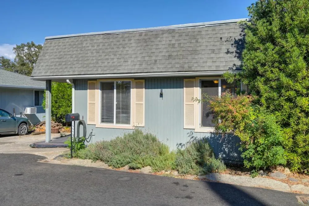 8394 Peek Circle Mokelumne Hill, CA 95245