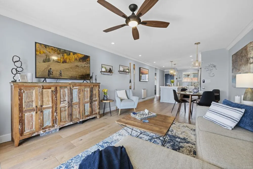 908 Caminito Madrigal #D Carlsbad, CA 92011