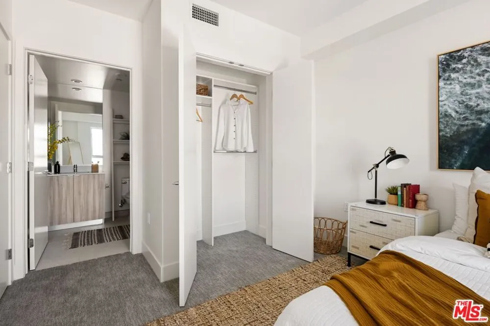 2600 S Sepulveda Boulevard #Unit 303 Los Angeles, CA 90064