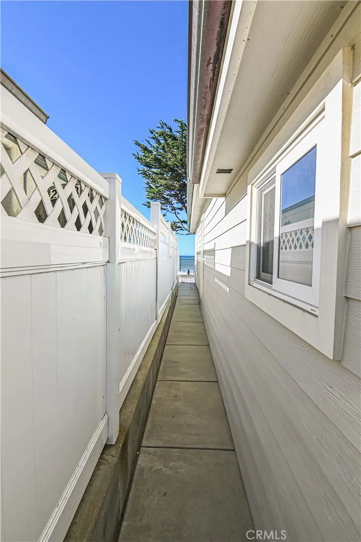 2814 Studio Drive Cayucos, CA 93430