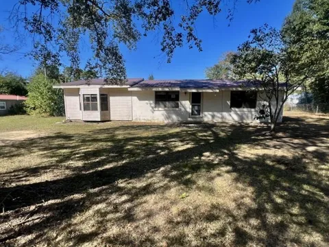 62 Bayview Drive