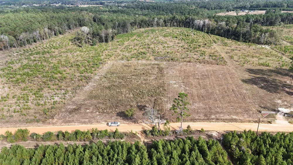 3 Young Road Livingston, TX 77351