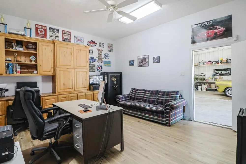 415 State Highway 36 S Caldwell, TX 77836