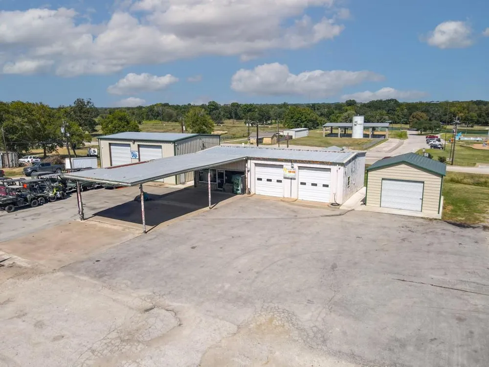 415 State Highway 36 S Caldwell, TX 77836