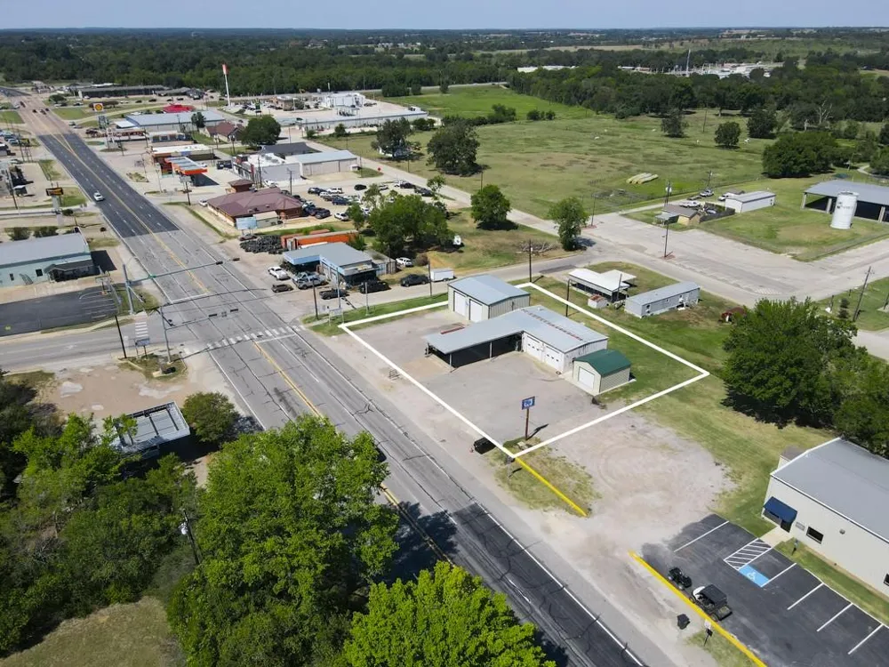 415 State Highway 36 S Caldwell, TX 77836