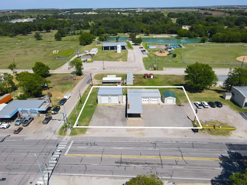 415 State Highway 36 S Caldwell, TX 77836