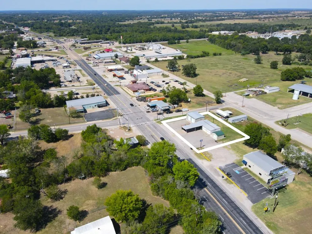 415 State Highway 36 S Caldwell, TX 77836